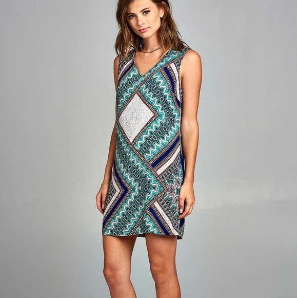 RENEE C Makayla Boho Print Shift Dress - Picture 2 of 13
